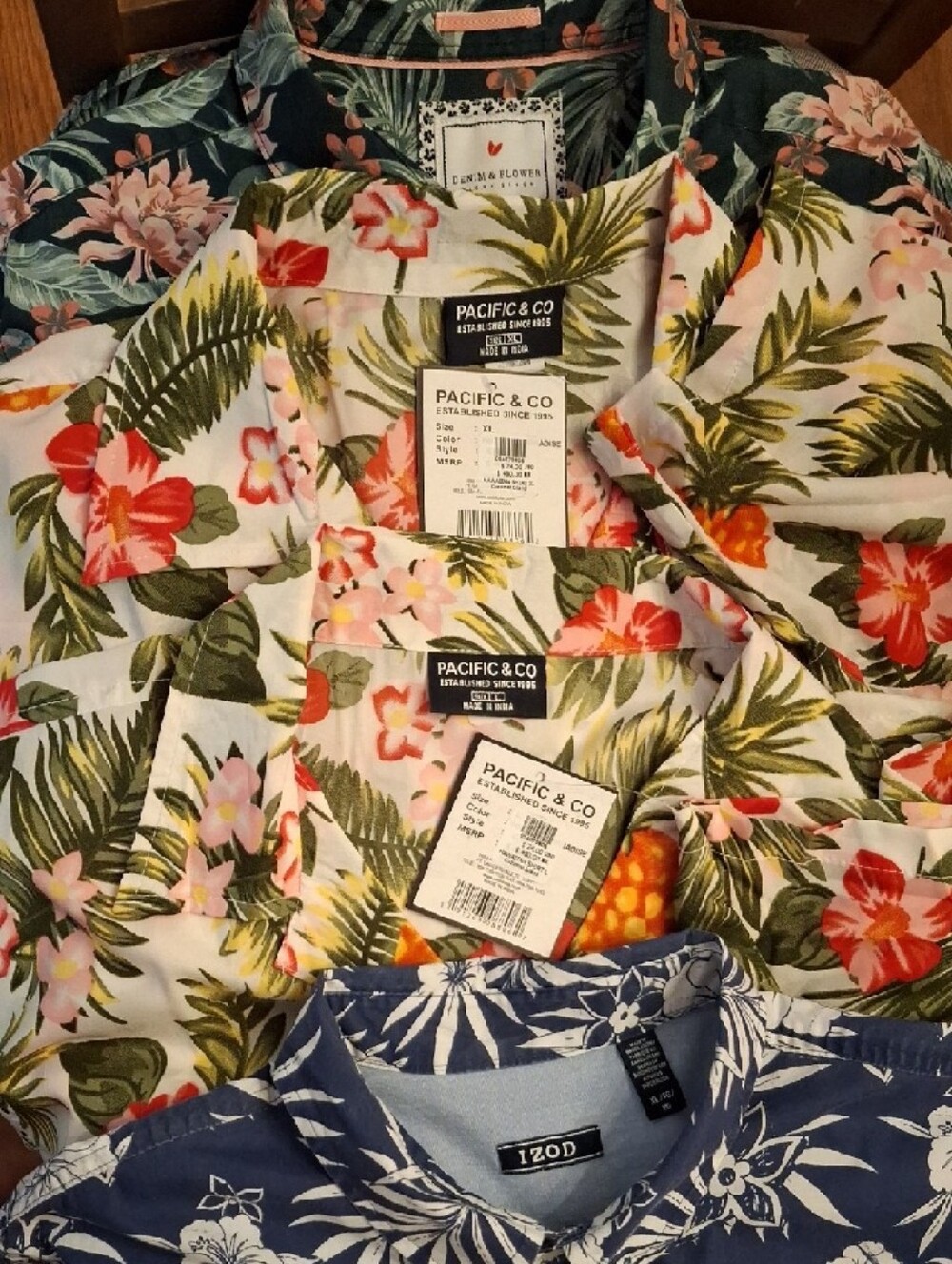 Premium Hawaiian Aloha Shirt 4-Pack Bundle – Izod, Denim & Flower, Pacific & Co. - Picture 15 of 16